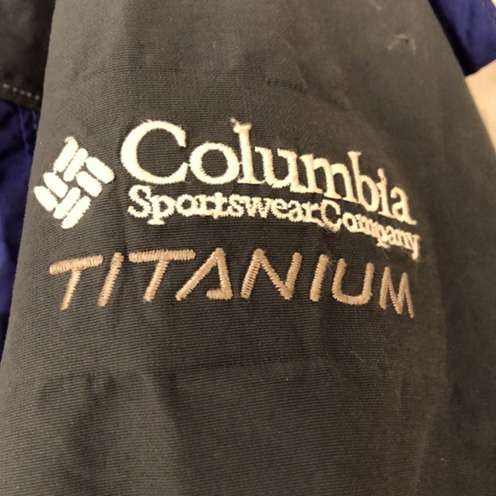 Columbia Titanium Winter Jacket. Medium - image 3